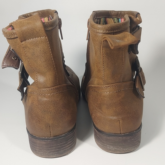 Stone Canyon Leather Brown Mid Top Ankle Boot, Size 6 - Picture 4 of 10